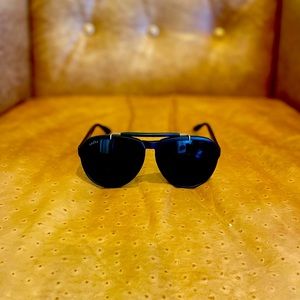 Gucci Aviator Sunglasses